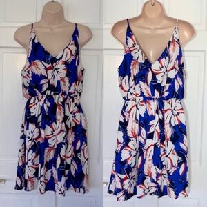 Soprano Floral V Neck Mini Dress Blue Red White Sleeveless M